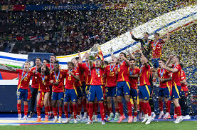 目光聚焦雄 目光聚焦雄